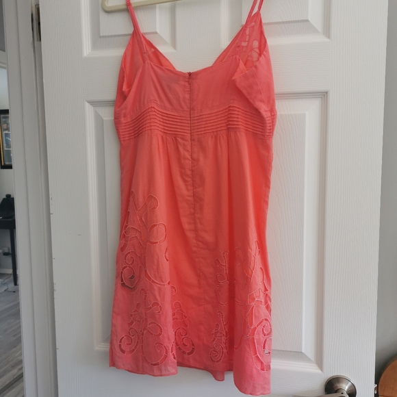 Dress - Picture 2 of 2